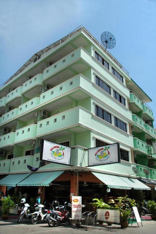 Billabong Hotel Pattaya Exterior photo