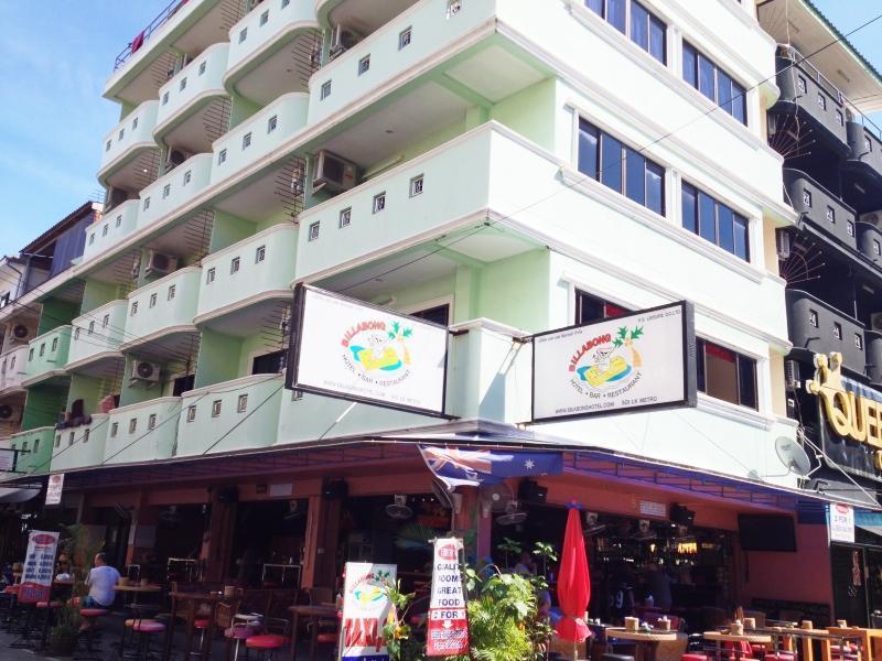 Billabong Hotel Pattaya Exterior photo